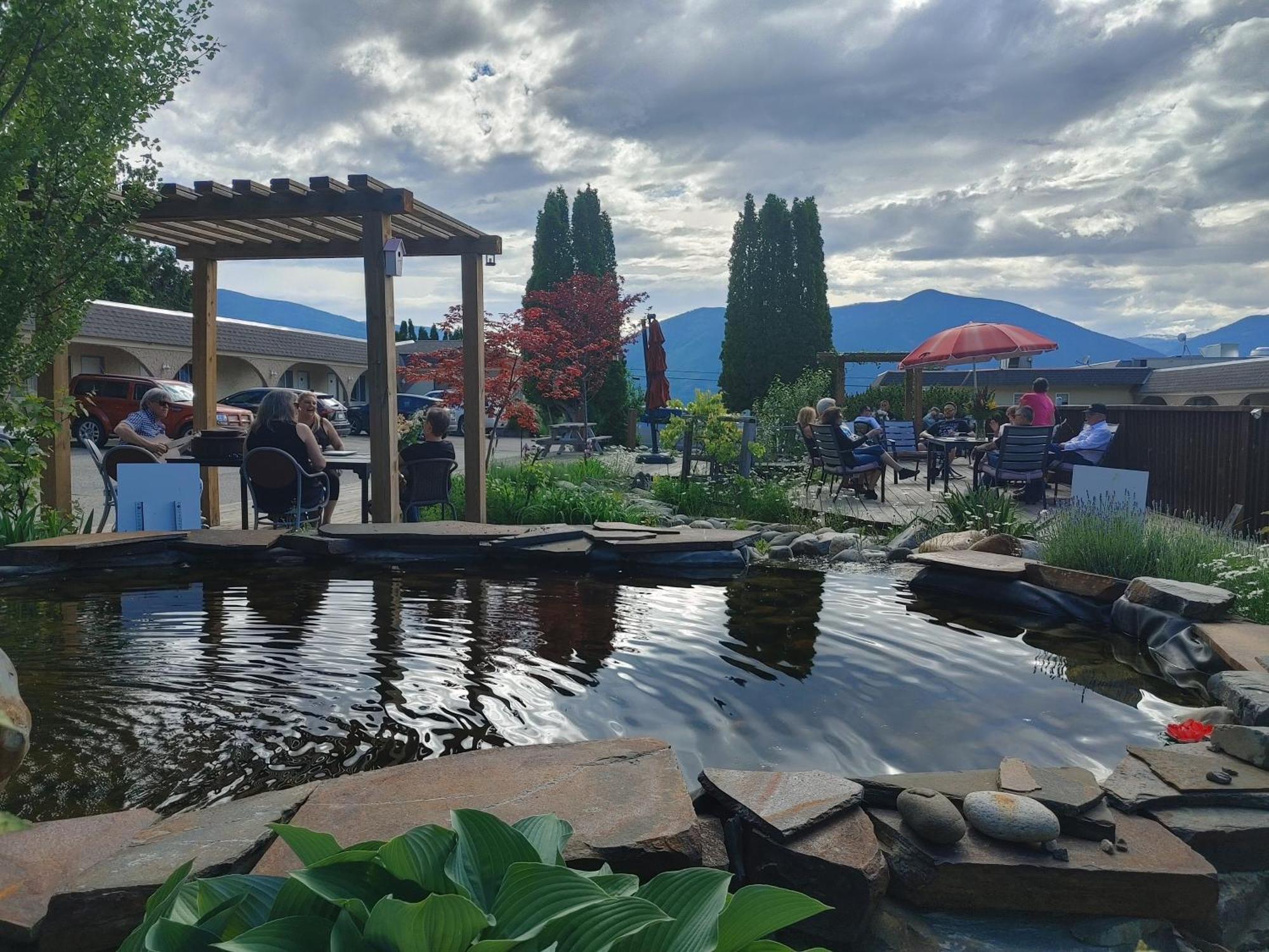 Magnuson Hotel Creston Dış mekan fotoğraf
